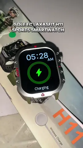 Sports smartwatch fashionable, fast charging, HD bluetooth call, dynamic island and multi sports mode #smartwatch #sportsmartwatch #watch #sportwatch #soleecph #touchscreensmartwatch #shopfinds_1 #fyp #tiktok 