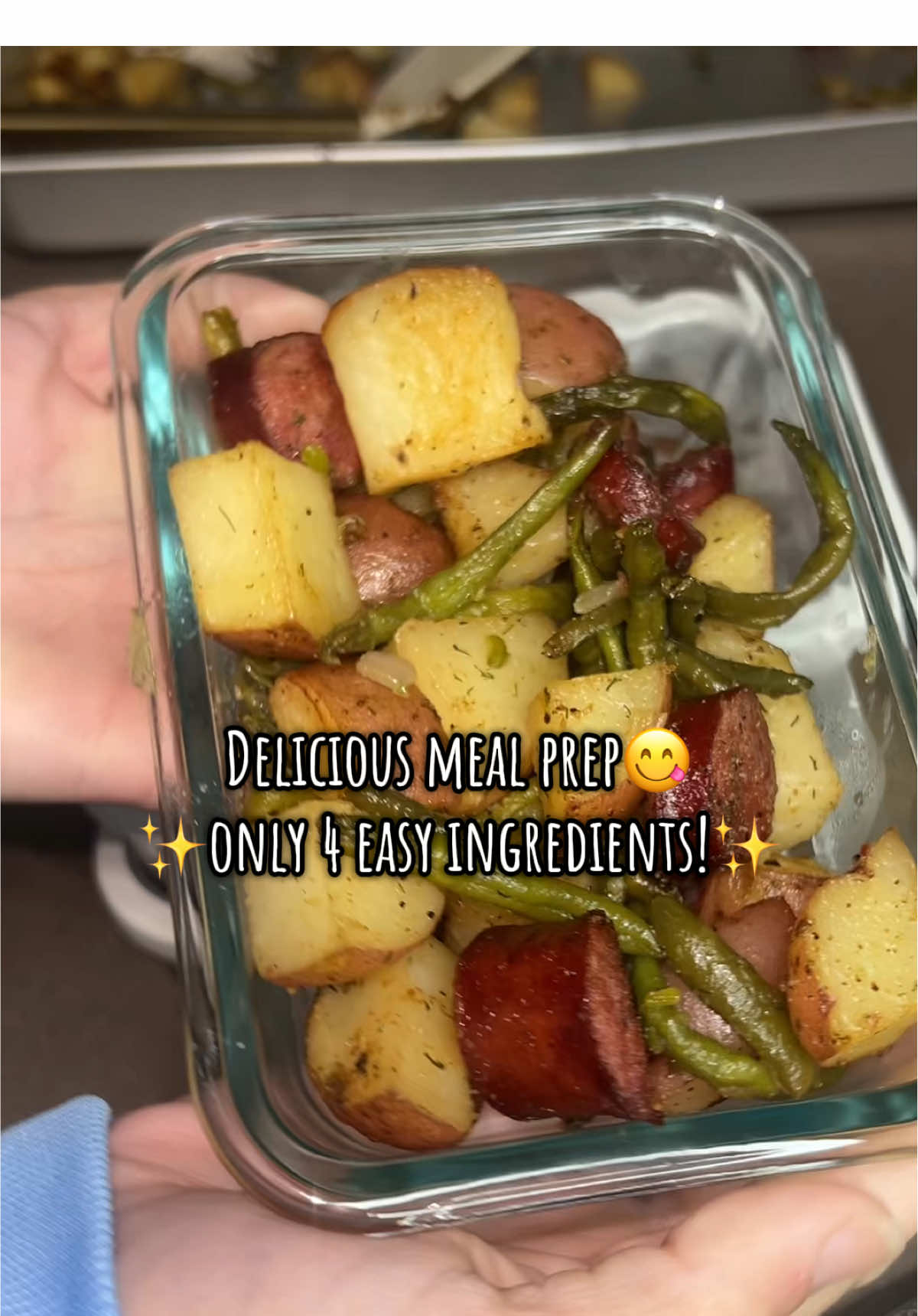 Such a yummy and EASY meal prep! I throw everything onto a sheet pan so less dishes and easy clean up! 🤣🤷‍♀️ #fyp #mealprep #mealprepideas #recipes #Fitness #fitnessjourney #cleaneating #Lifestyle #cooking 