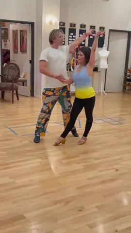 Ballroom Dance Lessons with Oleg Astakhov & 📲”Dance With Oleg” APP  #olegastakhov #dance 