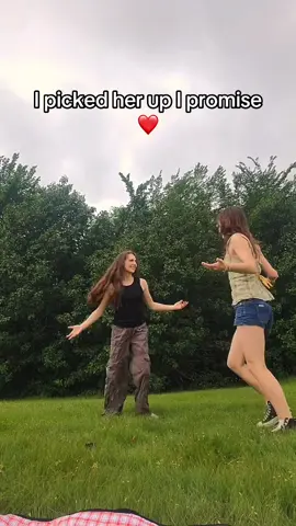 @☆Quinn☆ was not harmed in the making of this video 😭😭😭 #date #quinnandkaelin #wlw #picnic #picnicdate #cosplay #trend 