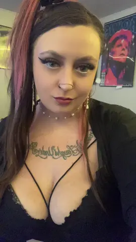 Can I be your goddess? 🖤 #plussizegoth #gothgirlfriend #foryoupage #fyp 