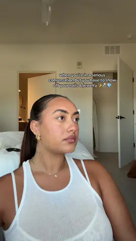 lmaooo me #fyp #nails #maximaliststyle #maximalist #jewelry #jewelrytiktok #nailsoftiktok 