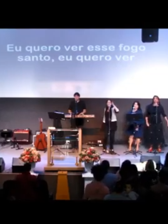 CCV Sede - No dia de Pentecostes - Encontro de Intercessores 2019 #tbt2019  Vídeo gravado no momento que o Grupo de Louvor do Ministério de Intercessores da Comunidade Cristã Vida - Sede se apresentava no  Encontro de Intercessores, realizado na Comunidade Cristã Vida Tremembé - Sede, em junho de 2019.  Banda:  Bateria: Elias Contrabaixo: Daniel Teclados: Marcelo Violino: Felipinho  Vocais:  Marcelo, Kelly, Ana, Janaína.  Projeção (data-show): Samara Sonoplastia: Tiago Ministração: Marcelo  Mídia: Andreia C.  Direção musical: Marcelo & Kelly  Supervisão: Diaconisa Ana  Pastor local: Gean Fernandes #comunidadecristãvida #comunidadecristavida #comunidadecristavidatremembe #comunidadecristavidasede #ccv  #ccvtremembe #ccvtremembé  #ccvsede  #cultopentecostal #louvorpentecostal #encontrodeintercessores