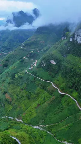 Đèo Mã Pí Lèng, Hà Giang một trong 