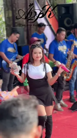 Goyang Lageday💃🏻 #fypage #fyp #tarling_indramayu_cirebon #tarling #like #komen 