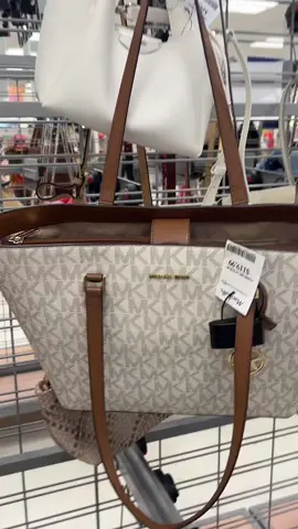 Marshall’s run 🏃‍♀️  #shopping #marshallsfinds #boujeeonabudget #marshalls #marshallshaul #shoppinghaul #haulTok #fyp #aesthetic 