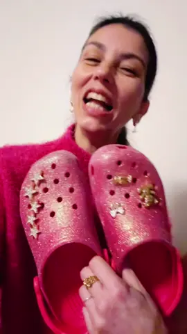 Renovando minha crocs 
