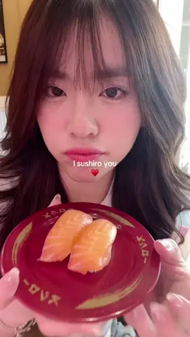 ชอบกิน เเล้วไง #sushirothailand #sushiro #ซูชิโร่ @Sushiro Thailand เปิดสาขาใหม่ที่ โรบินสันไลฟ์สไตล์ ลาดกระบัง 💭🍱🍣 โปรโมชั่นพิเศษ 🐟 โอโทโระ เพียงคำละ 40 บาท ตั้งเเต่วันที่ 3-9 หรือจนกว่าของจะหมด!! เเละ Drink bar refill ฟรี!! สามารถจองคิวผ่าน App Sushiro ล่วงหน้าได้เลยยยย 🤏🏻