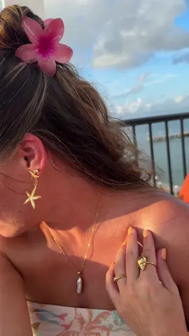 Use code SUMMERWITHASH for a discount!#myeelry #summerjewelry #SummerFashion #beachmom #influencer #summerjewelry #brandambassador #ugc #ugccreator 