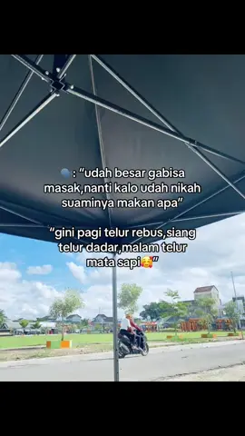 umur 20 tahun ga bisa masak gapapa kan? Tapi masih berusaha kok inii😭@Deo setiawan. #masukberandafyp #katakata #jawapride #pejuangldr #4upageシ #storytime 