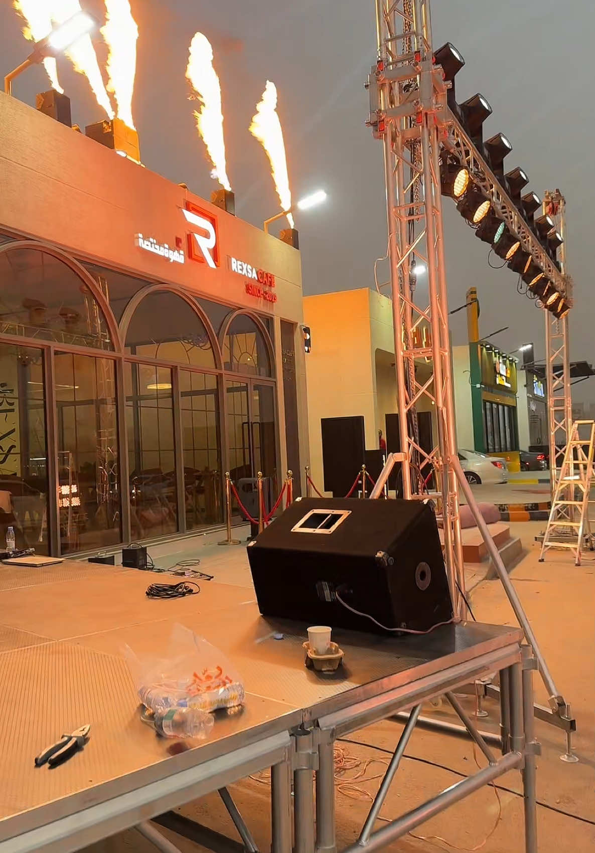 #ستيج_ون #الرياض_الان #قريبا_الافتتاح #الرياض_الان🇸🇦 #السعودية #الرياض #افتتاح_محلات #اكسبلور #افتتاح #اكسبلورexplore #محل_جديد #اضاءه #جديد 