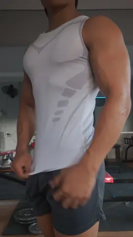 Quality and affordable compression shirt? try mona tong PAOBOO Compression shirt mga bro no doubt sobrang ganda 🔥💯 #compressionvest #compre #compressionshirt #compression  #gymwear #gymwear #gymshirt #GymTok #fyp #foryou #fyppppppppppppppppppppppp #trending 