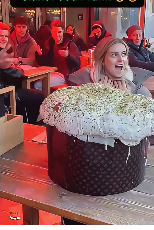 Giant food prank 😂😂😂#hahaha #funny #giantfood #funnyvideo #funnymoment #scareprank #scarecam #funnyprank #fyp #fypシ #foryou #foryoupage 