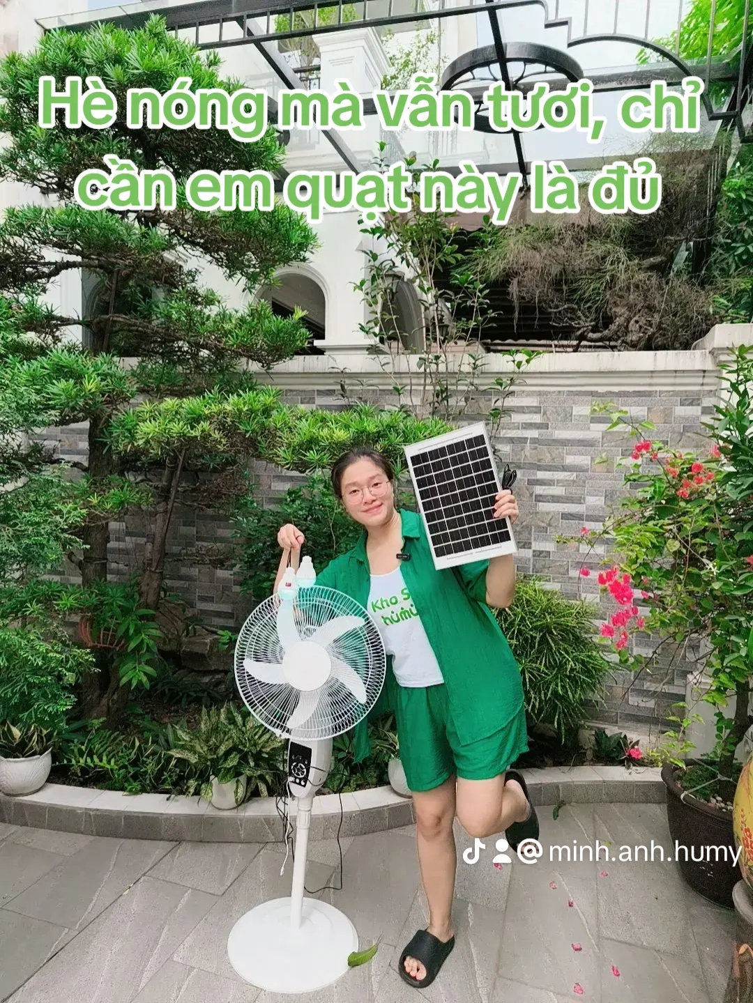 Quạt cây tích điện năng lượng mặt trời, 9 chế độ gió, đèn LED, kiêm sạc dự phòng cho điện thoại, mất điện không còn là nỗi lo #viral #fyp #quatcaytichdien #quattichdien #quattichdiennangluongmattroi #quatnangluonmattroi