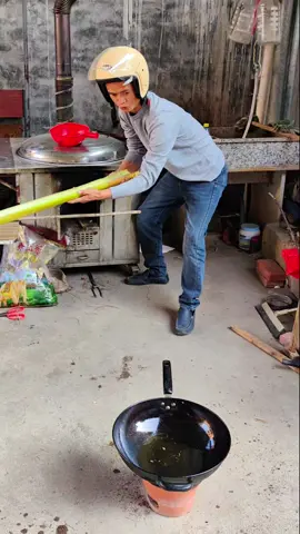 Kiếp nạn khi rán cá  #haihuoc #xuhuong #funny #trend