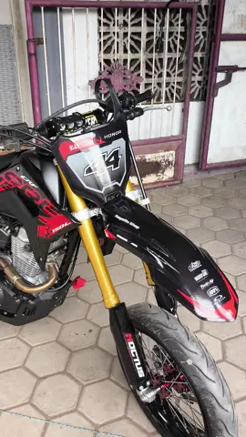 Rekomendasi buat kalian nih yang pengen ganti papan nomor tapi tetap bisa pakai speedometer! #fyp #crf150l #crf #supermoto #crfsupermoto #keranjangkuning 