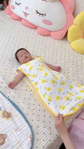 Bé khỏi đạp chăn làm lạnh bụng #tuingu #tuinguchobe #tuingumuahechobe #tuinguvaixo 