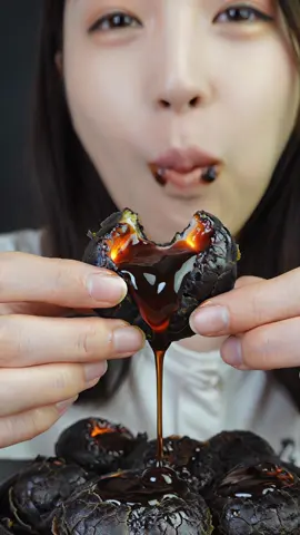 Part 5 | Lava Eating ASMR #ai #asmr #asmrsounds #satisfying #oddlysatisfying 