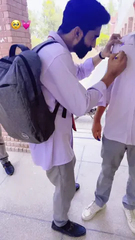 JIGER 💓😎SIGN DAY ✍️ LAST DAYS IN COLLEGE 🥺✨BATCH(2021-2025) #lastdays #viralvideo #signday #university @Ch Usman Guجar👑🌸 