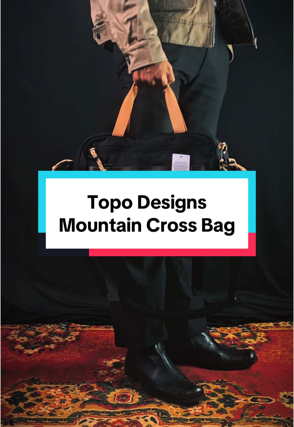 Ready to go anywhere with the Topo Designs Mountain Cross Bag. #jsstore #dailycarry #slingbag #TopoDesigns #tasselempang #taspria #taswanita #tas #waistbag #crossbodybag 