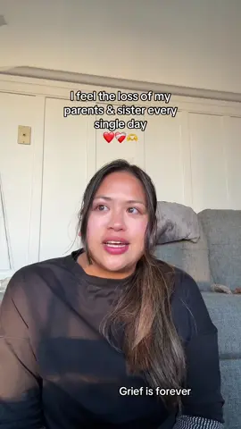 I’ve been posting every morning as a way to send positive vibes to myself and try to show up for myself because every morning when I wake up I hate that my parents and sister aren’t here and it’s not just a bad dream.  #lifeafterloss #griefbrain #griefandloss #griefawareness #grief #asktheuniverse #magic #mystory 