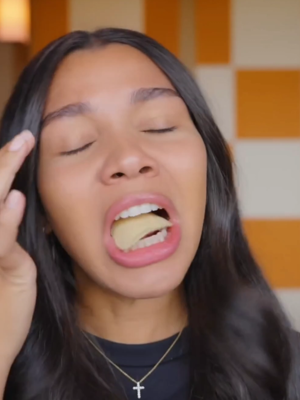 ASMR MOUTH SOUNDS 👅  #asmr #asmrmouthsounds 