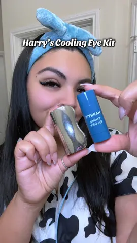 This cooling kit works amazing especially when cold before using🥶🧊 @Harry's #undereyes #skincare #puffyeyes #harrys #cooling #morningroutine #nightroutine #dealsforyoudays #flashsale #tiktokshopsummersale #ttshop #summersale 