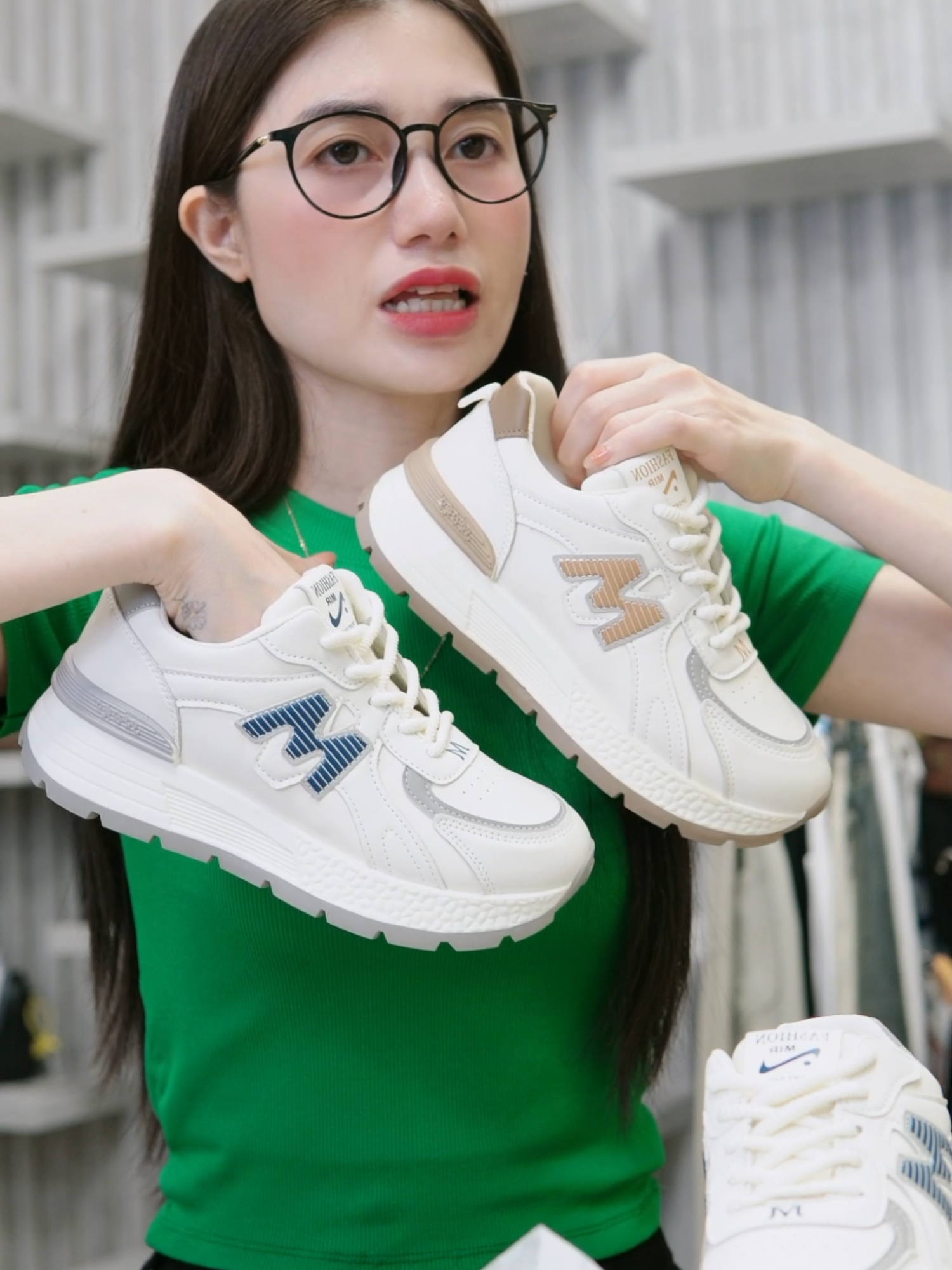 Giày Thể Thao Nữ TT326 Cao Đều 4cm #ishoes #giaythethaonu