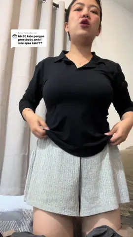 Membalas @cipi kalo mau press body BB 60kg pake size XL ya kak 😍 Kaos V neck ini cuakep bangett 💗Sumpah ini bagsu banget dipake di badan keliatan badan lebih langsing 😭😍👌bahan nya juga adem dan melar banget jadi muat BB JUMBO juga ya 💗#kaosvneck #kaosvneckcewek #kaosvneckwanita #kaosvneckjumbo #kaoswanita #bajuatasanwanita #atasanwanita #kaosvneckpolos #kaoscroptopwanita#kaoskerahvneck #bajukaoswanita 