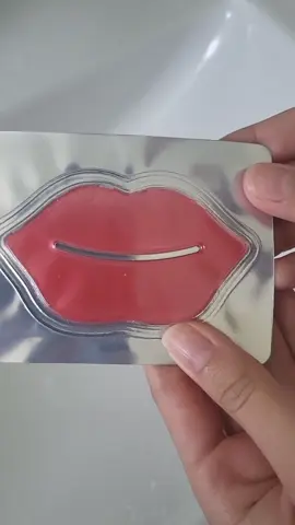 #refinedshop #beauty #beautymitjamy #fashion #fashionformen #metime #kosmetika #tiktok #followerkosmetik #followers➕ #creator #kosmetik #skincare #skincaretips #skintok #schminken 