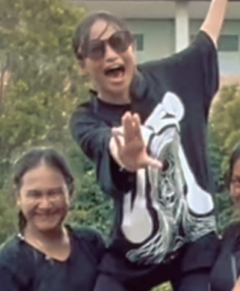 kenalin ya kak bayik bayik sb mau debut konten tari disini😭 masih belajar😋@milloww9 @aisyahfen1.f 