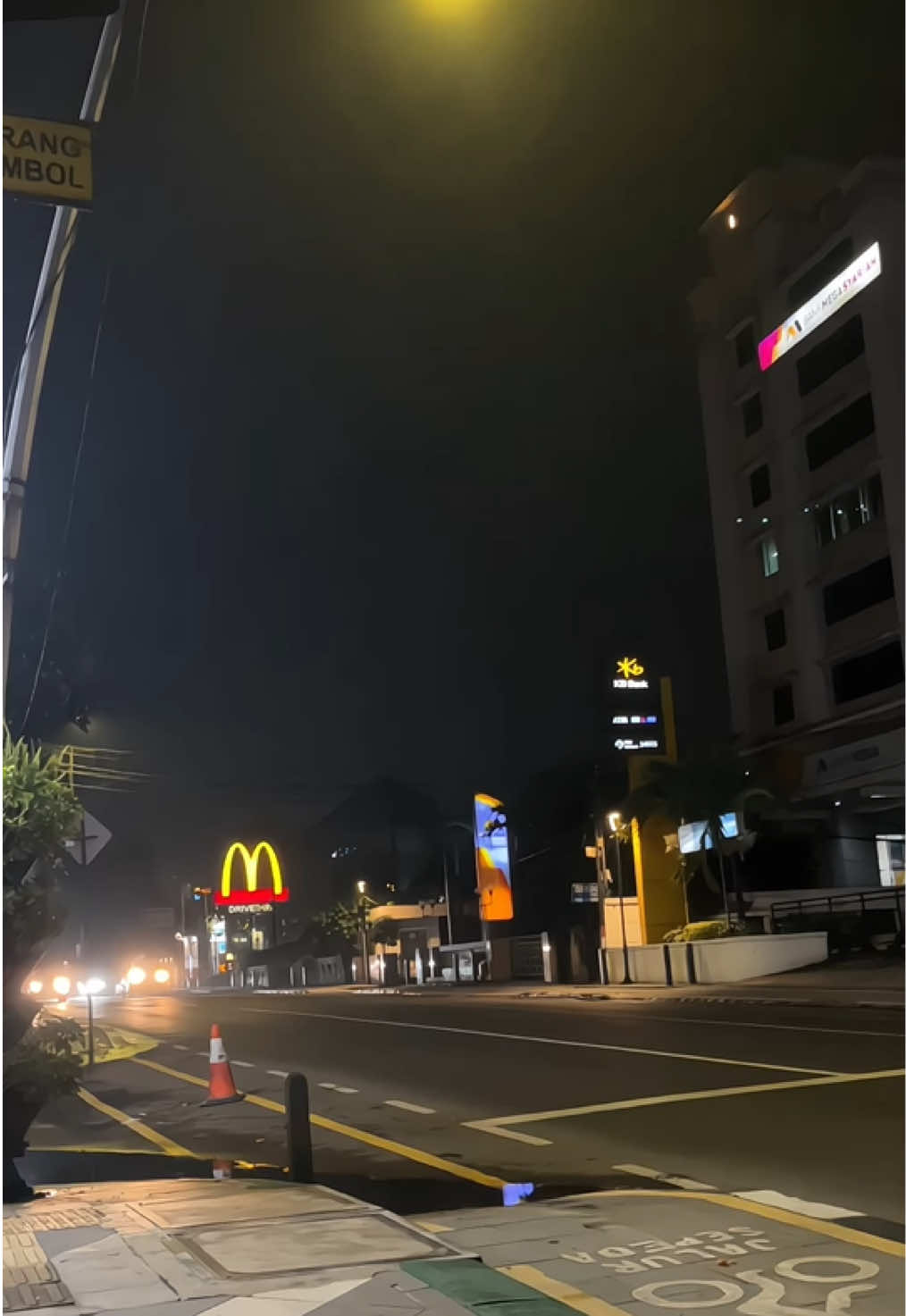 Malam yang ngahiliwir #bogor #bogor #bogorhits #bogorviral #fyp #yourpage #for #fyp #Wink 
