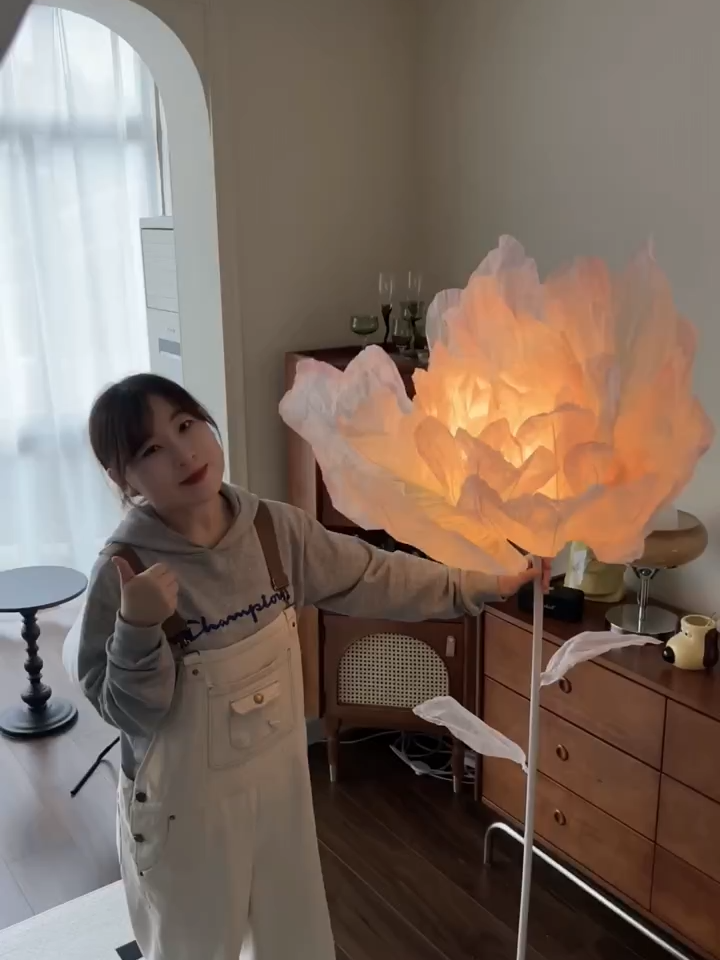 3xh736bdh3cjcsg手工diy会动的花朵落地灯