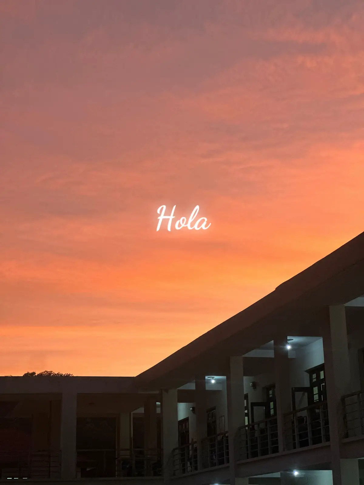 2 khoảnh khắc đẹp nhất Hola #binhminh #hoanghon #hola #holanoitinhyeubatdau