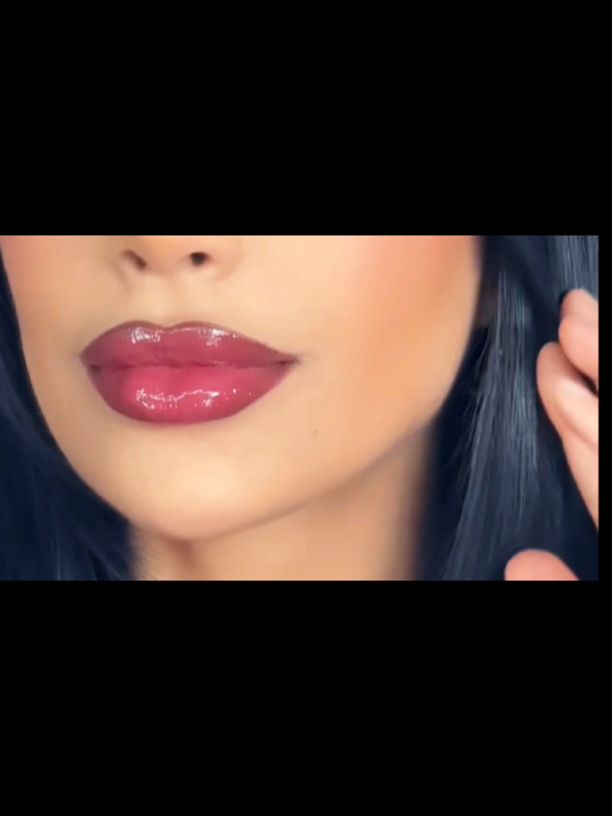 Lipstick tutorial  #makeuptutorial #makeuptips #makeuptrend #lipliner #lipstick #lipgloss @tiktok creators 