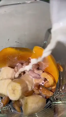 Banana mango smoothie🍌healthy juice #bananamango #healthyjuice #healthyjuicerecipe 