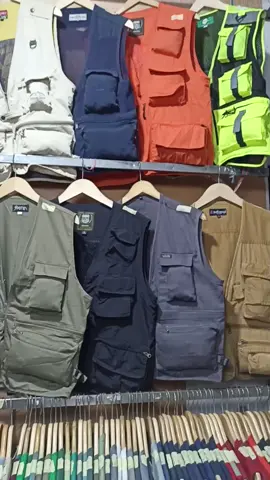 #Running #fyp #vest #brand #outdoor #rompi #terlaristermurah #tactical #thrift #vishing 