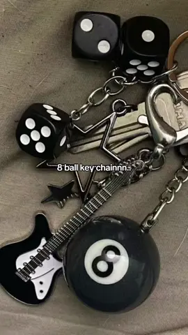 🎱🎱🎱 #keychain #8ball #accessories #aesthetic #fashion #style #fyp 