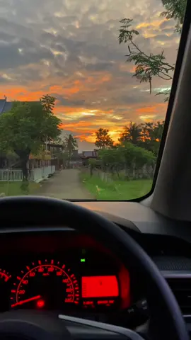 turusi’ni elo’na dua pajajiammu🥲 #storywhatsapp #storykeren #storybugis #soundviral #fyp #fypviral #masukberanda #katakata #bugistiktok #bugissulawesi 