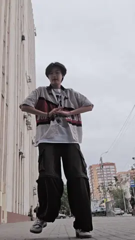 😶‍🌫️😶‍🌫️😶‍🌫️#dance #trending #fyp #rec #me #asia #chinadance 