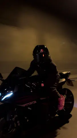 ride it 🖤  #yamaha #yamahar7 #fyp #bike #biker #motorcycle #r7 #allblack #sportbike 