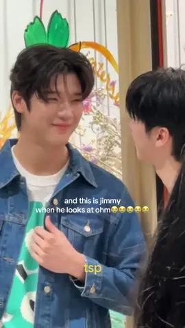 they’re so in love omg😭😭😭😭😭 #jimmyohm #จิมมี่โอม #jimmy_jimmoi #จมอ่านว่าจอมอ #ohmkrit @jimmy.jimmoi @ohmkrit 