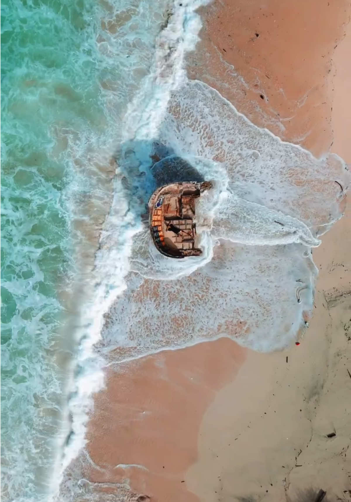 Far from the crowds, hidden behind lush cliffs and winding trails Nunggalan Beach is Bali’s quiet whisper. A stretch of wild coastline where shipwrecks rust in peace and waves write stories only the wind can read. This is the kind of solitude that feels like magic. Cr/ig: @andilkman 📍 Nunggalan Beach, Uluwatu, Bali, Indonesia #WonderfulIndonesia #NunggalanBeach #HiddenBali #NatureUnfiltered