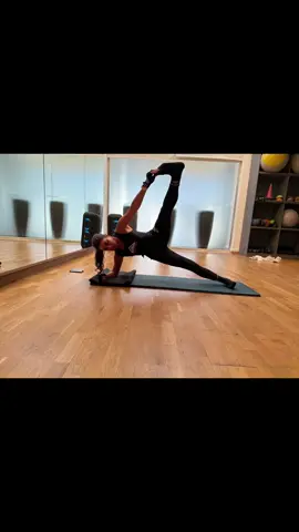 🤸🏻‍♀️🤸🏻‍♀️