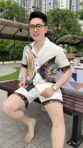 Bộ Quần Áo Nam hoạ tiết Vơ Sac
