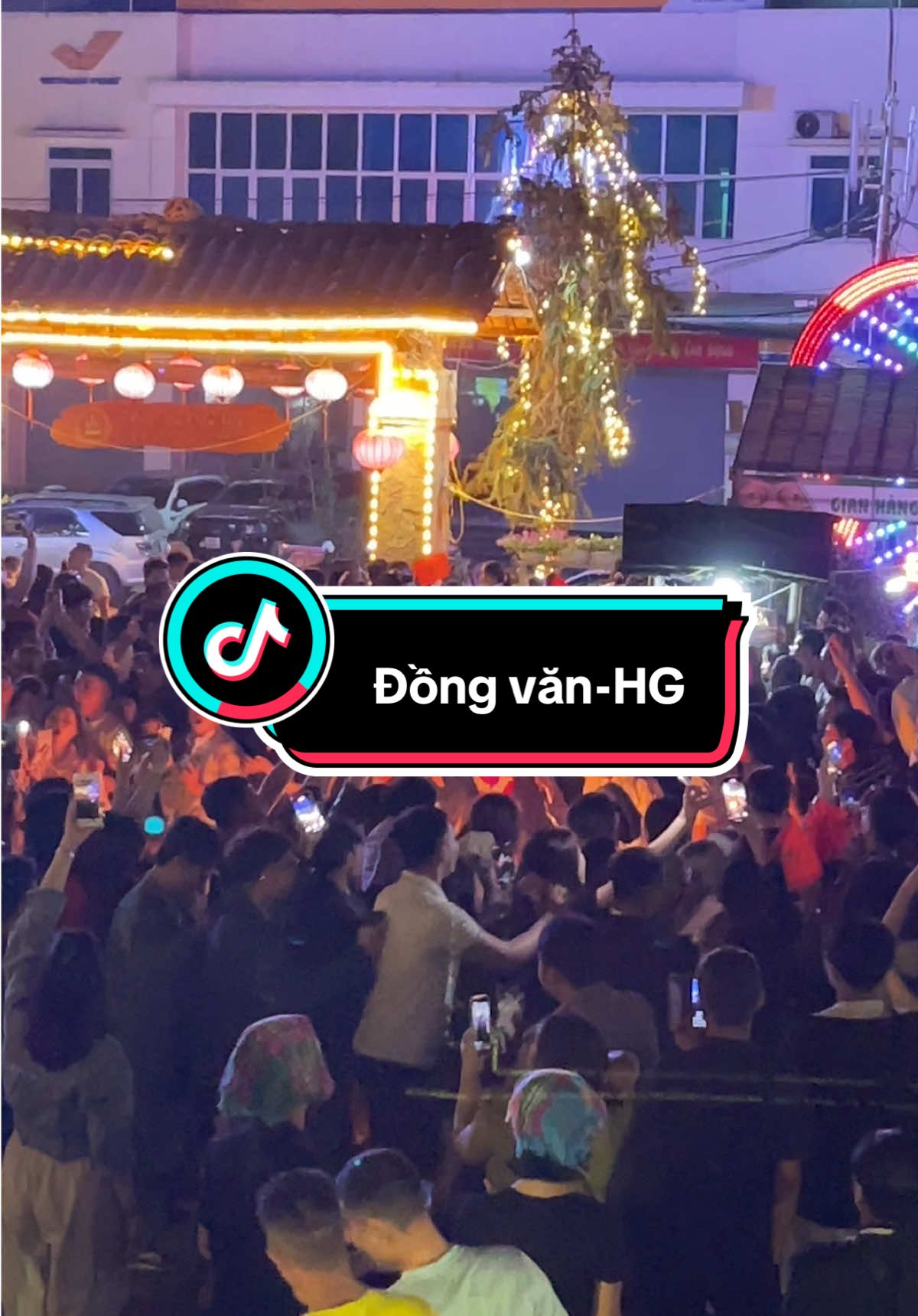 Đi Hà giang không thể thiếu đêm giao lưu văn nghệ tại Phố cổ Đồng Văn được ##hagiang #dulichvietnam #phuot #fypシ 