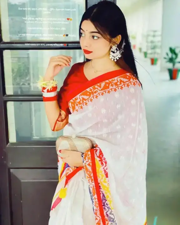 ঠিক আছে ভাই, তাহলে এইটা দিচ্ছি – ট্রেন্ডি + ইমোশনাল মিক্সড একটা কেপশন: