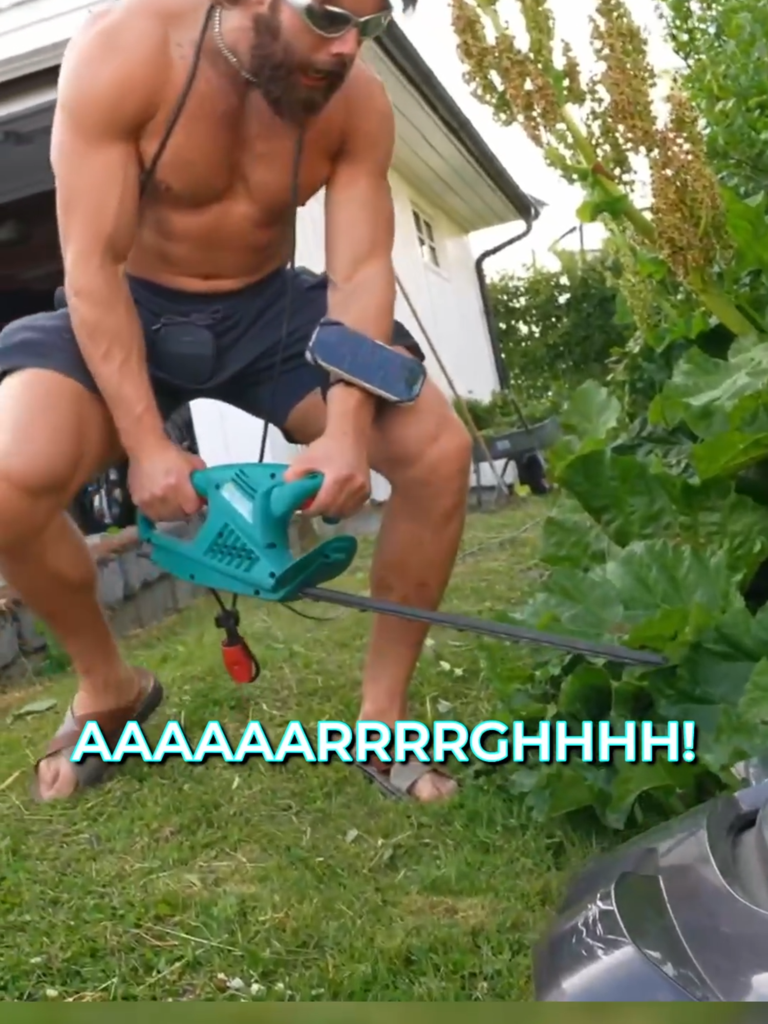 THE WEAKNESS OF YOUR FLESH DISGUSTS ME @vegardanmarkrud#funny #warhammer #robotlawnmower #fyp #warhammer40k