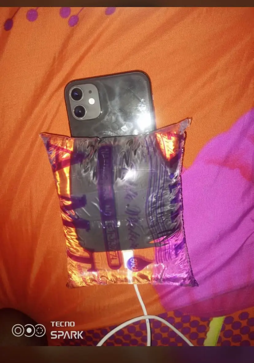 To those of you out there going through this same process just to charge ur phone God will do it in ur life  I pray for you all. New phones shall locate you #funnyskitsforyou #tiktokplsmakethisgoviralfome #hotphone 