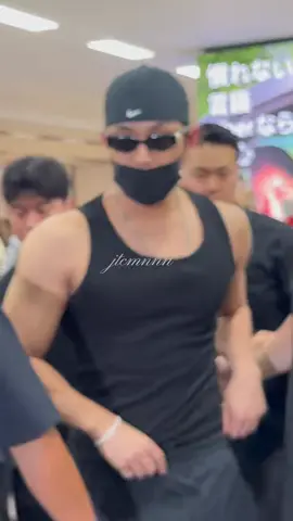 DAMNNN KIM MINGYUUUU 😫😫 #mingyu #kimmingyu #seventeen #seventeen17_official #fyp #fypシ #foryou #foryoupage 